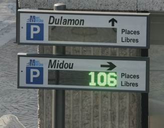 image : photo Panneau signalisation parkings