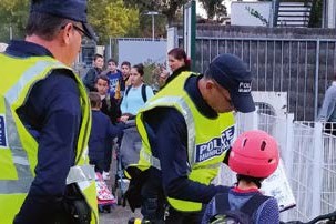 image : Sensibilisation jeune cycliste par la Police Municipale - Mont de Marsan